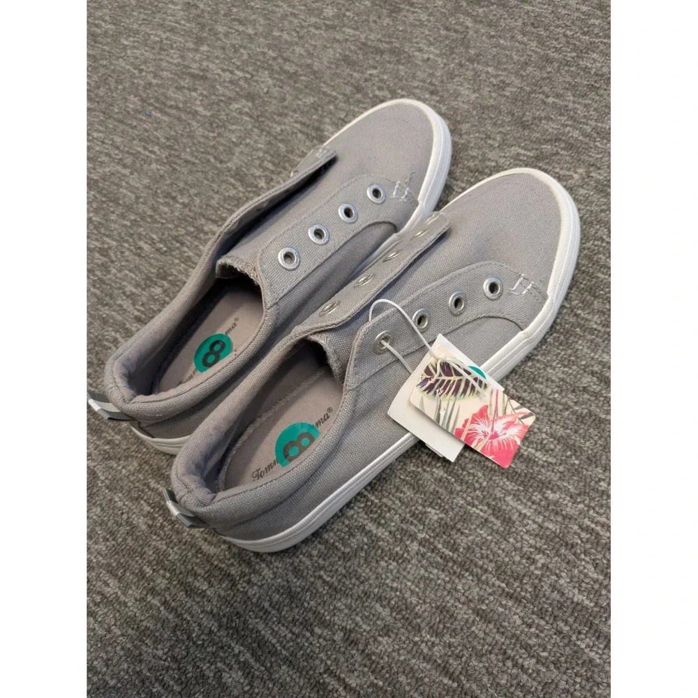 Tommy‎ Bahama Women Gray Canvas Slip On Sneakers Shoes Size 8